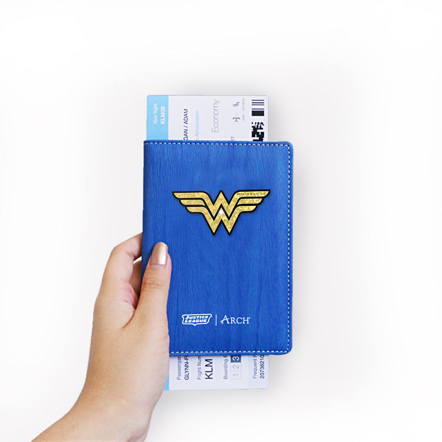 Passport Holders - Wonder Woman Logo (for Hitomi Yamamoto)